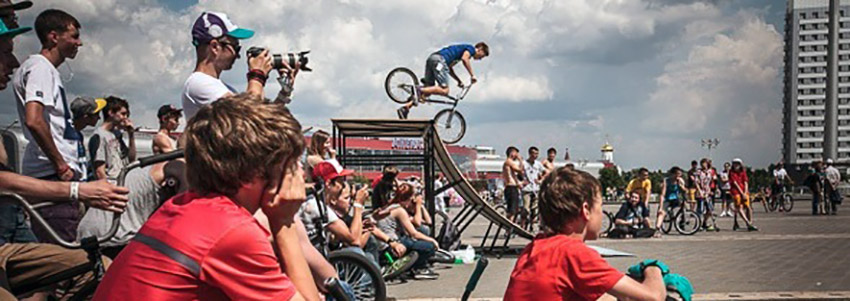 Пятничная раскатка перед bmx-контестом